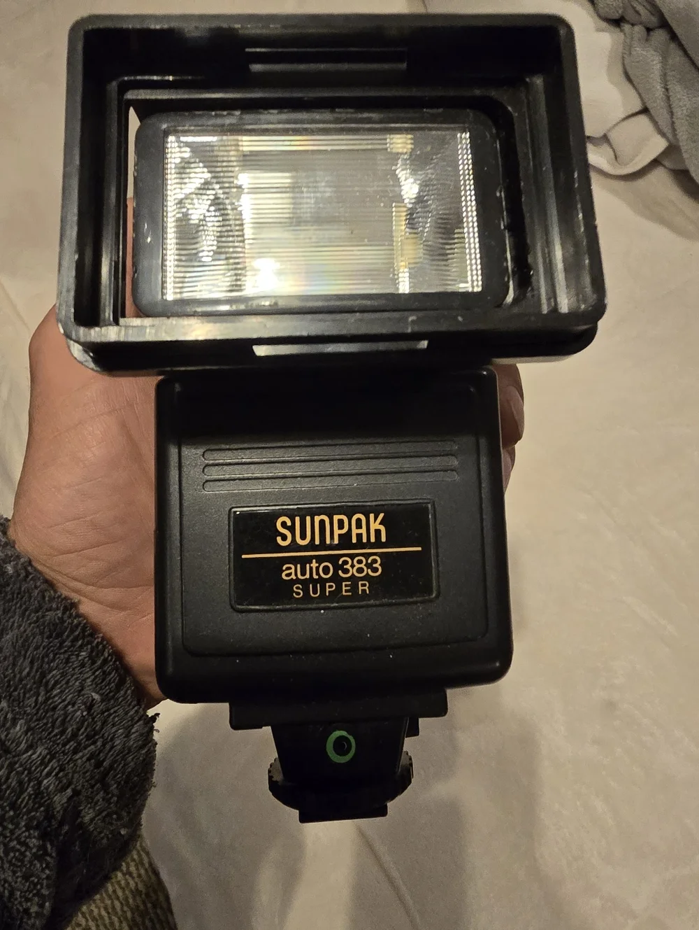 Vintage 1980s Auto 383 Super Black Camera Flash